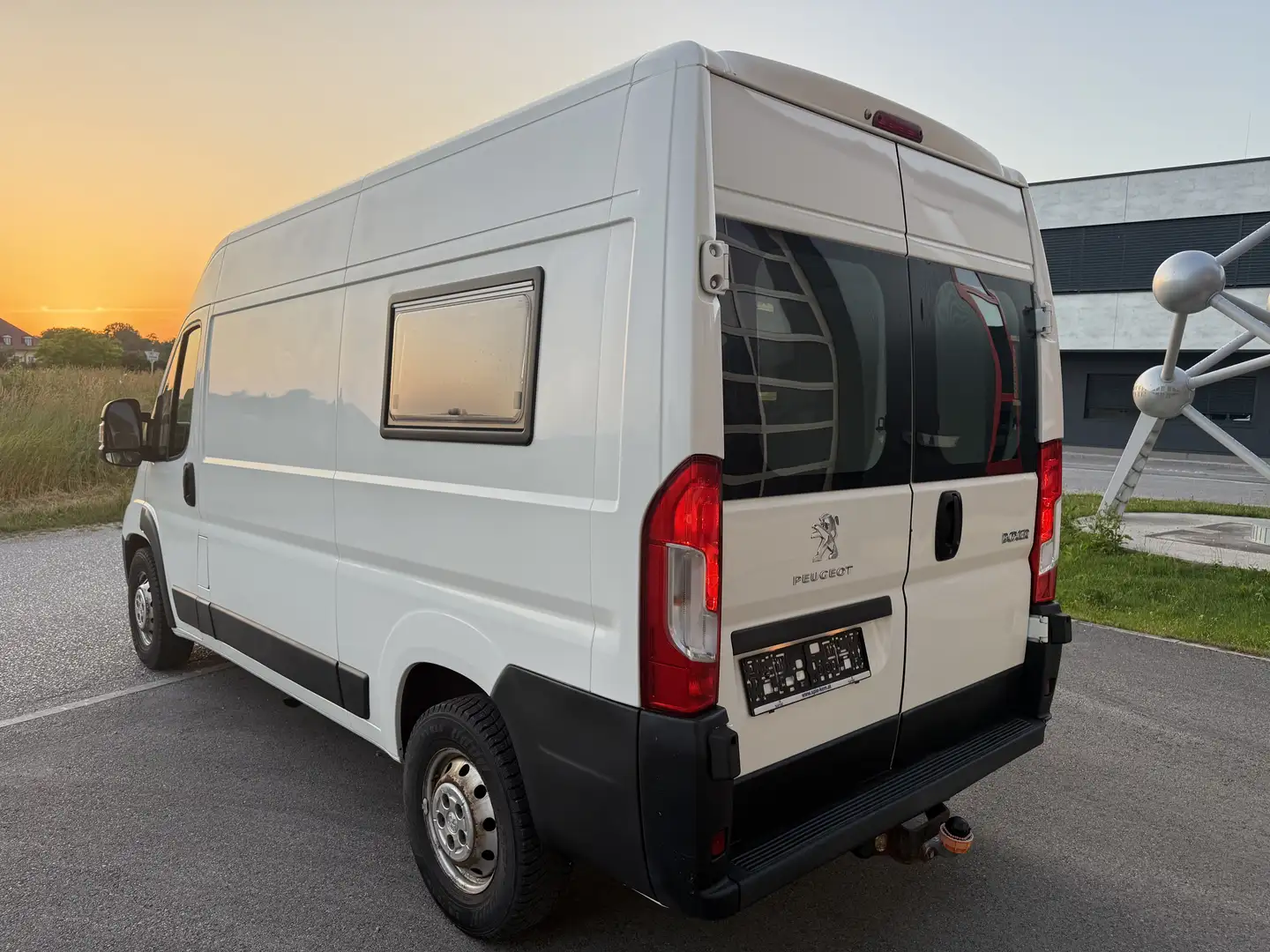 Peugeot Boxer Bus 3500 L2H2 2,0 S&S BlueHDi Bianco - 2