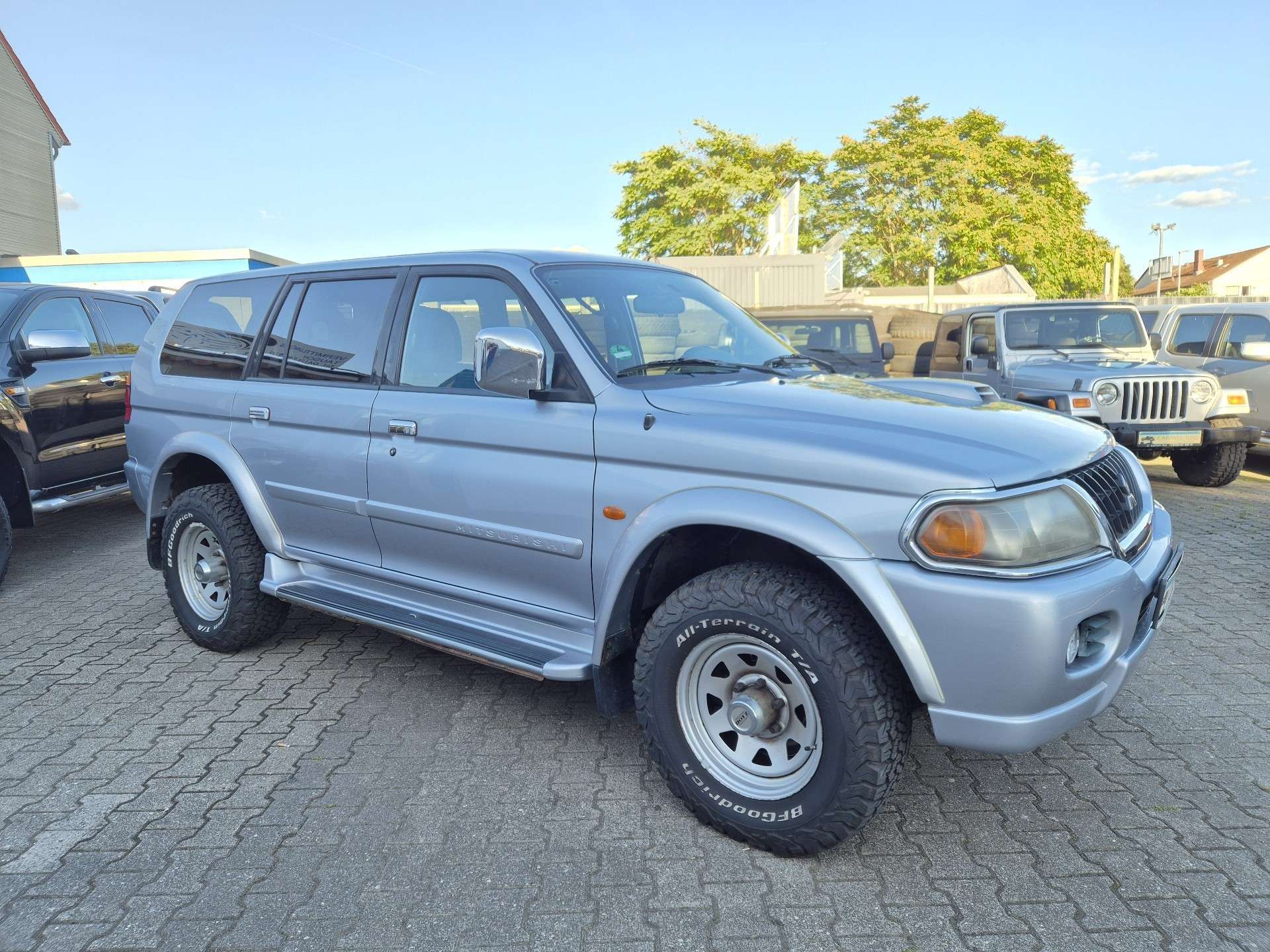 Mitsubishi Pajero Sport