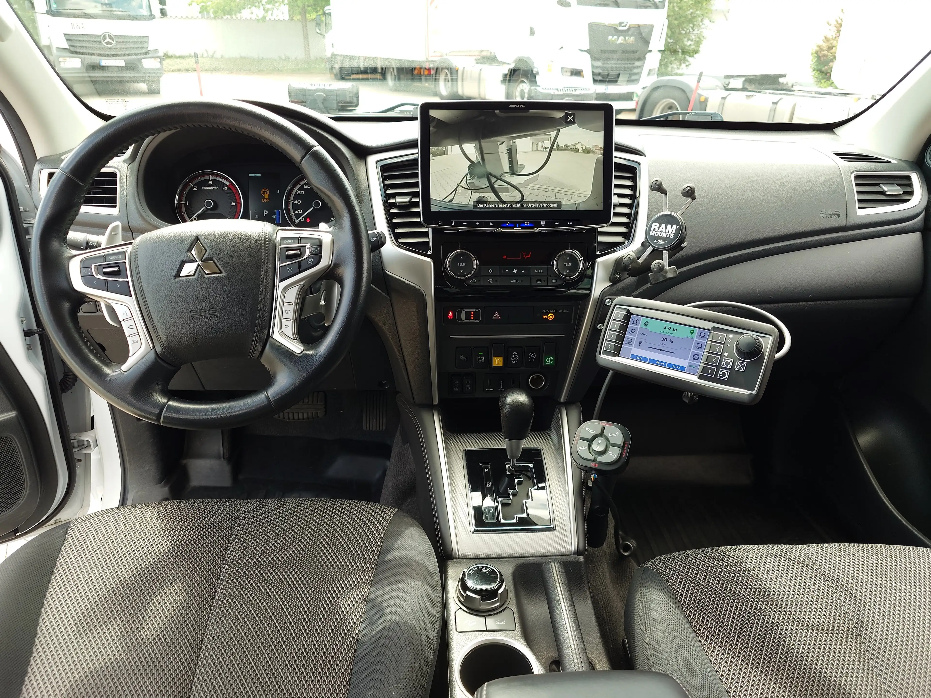 Mitsubishi L200 Winterdienst THE BOSS V-Pflug & HILLTIP IceStriker — photo 9