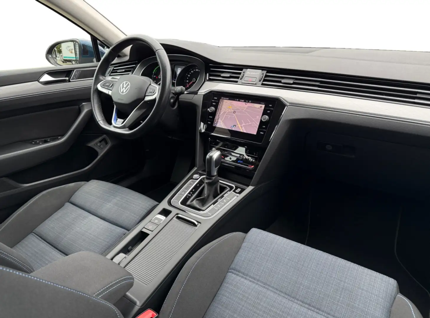 Volkswagen Passat Variant 1.4 TSI PHEV GTE Business I Trekhaak I Keyless I C Bleu - 2