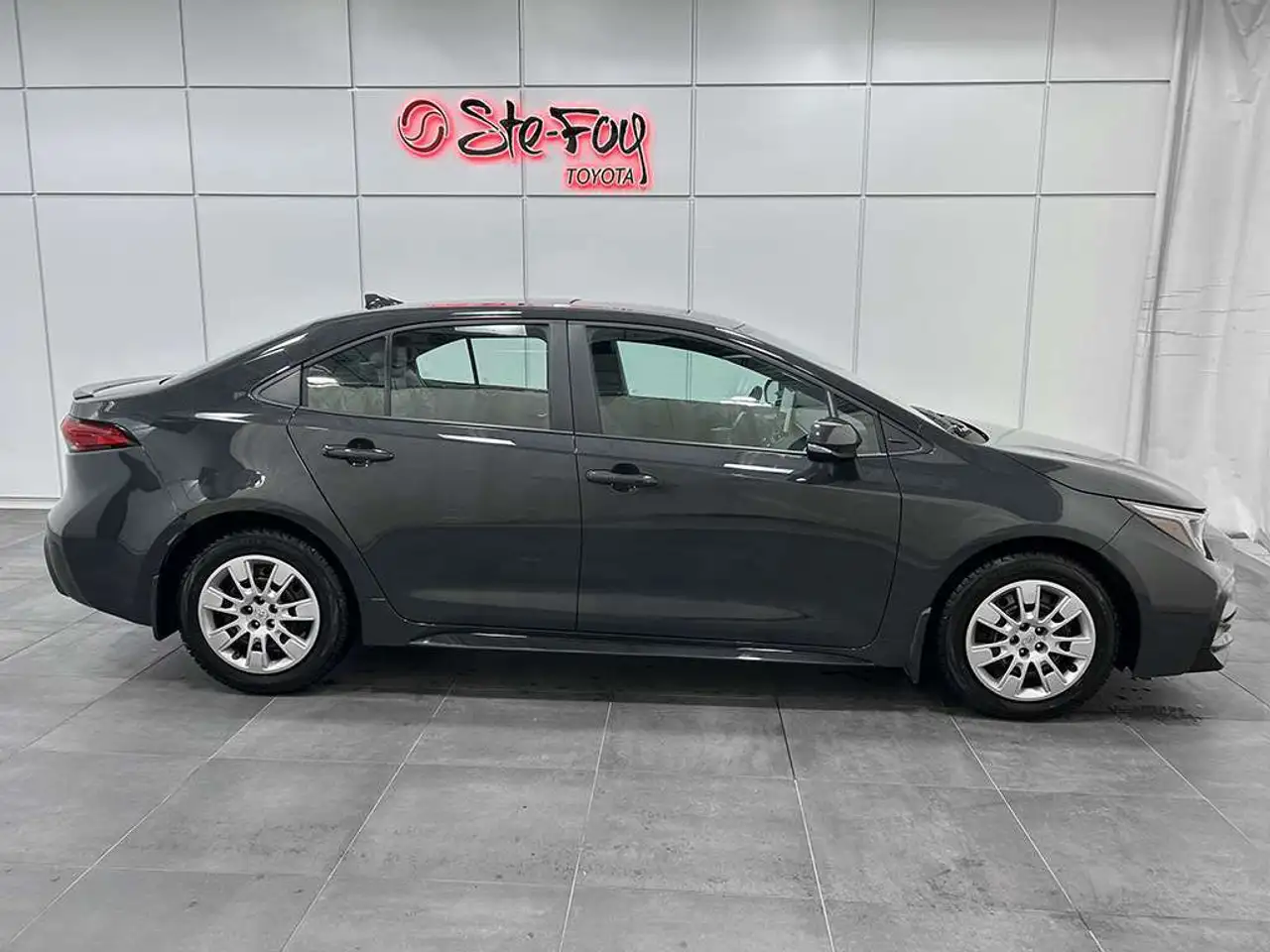 Toyota Corolla снимка Toyota Corolla