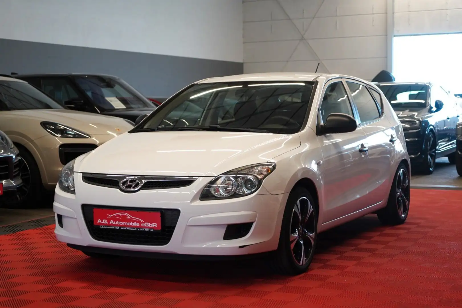 Hyundai i30 1.4 Lim.*1Hand*Klima*AUX* Blanc - 1