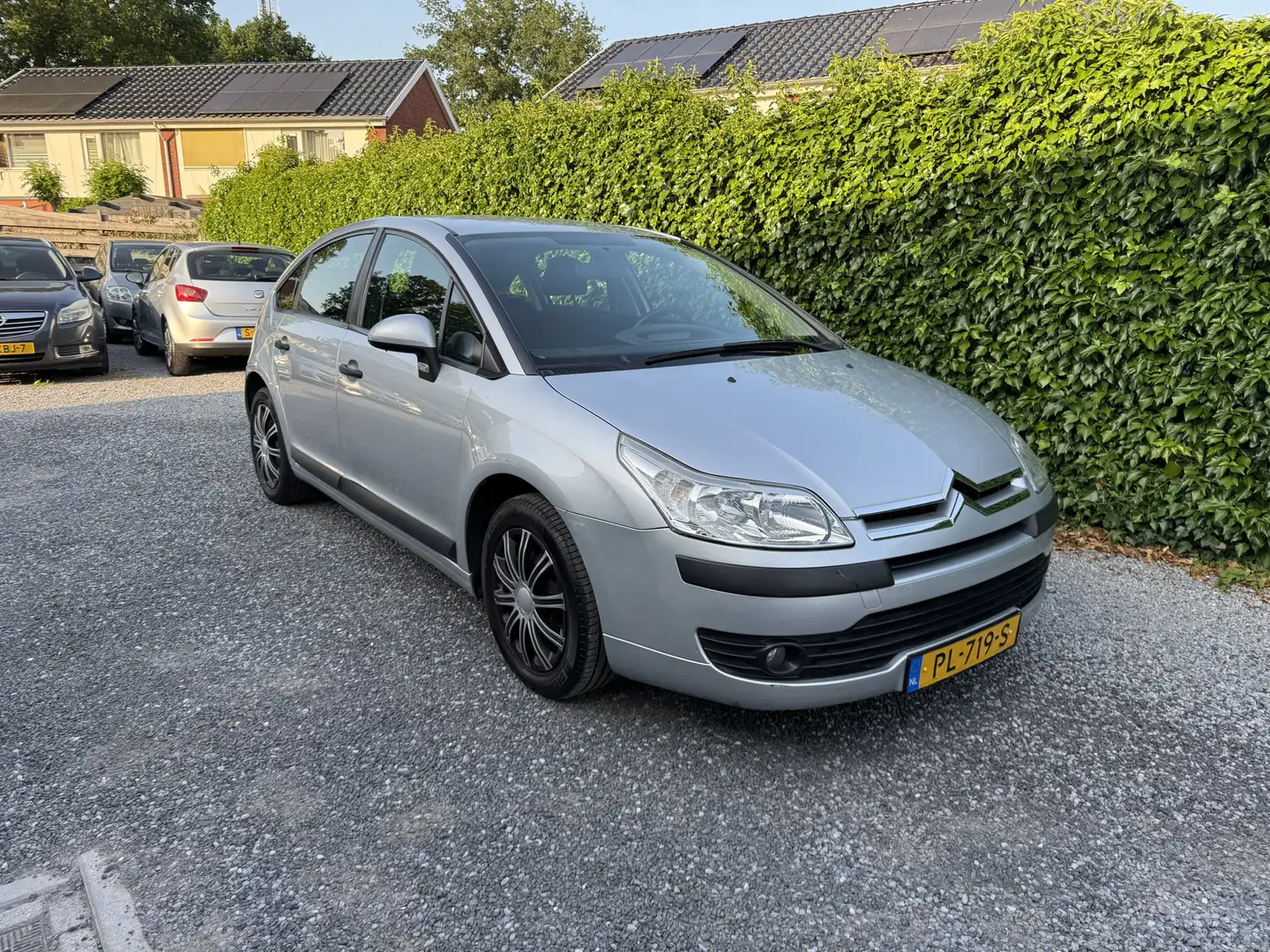 Citroen C4 1.4 16V Séduction | Airco | Cruise Control | Elekt Grijs - 1