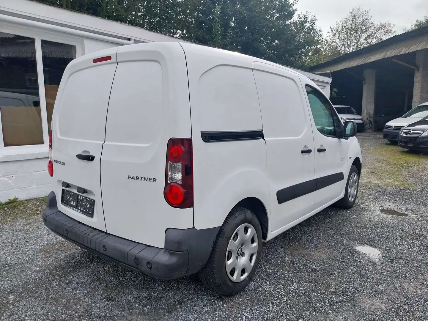Peugeot Partner 1.6 BlueHDi * 3 pl * A/C * Nouvelle Distribution Blanc - 2