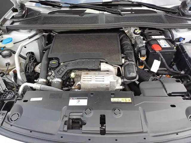 Peugeot 308 SW view 5