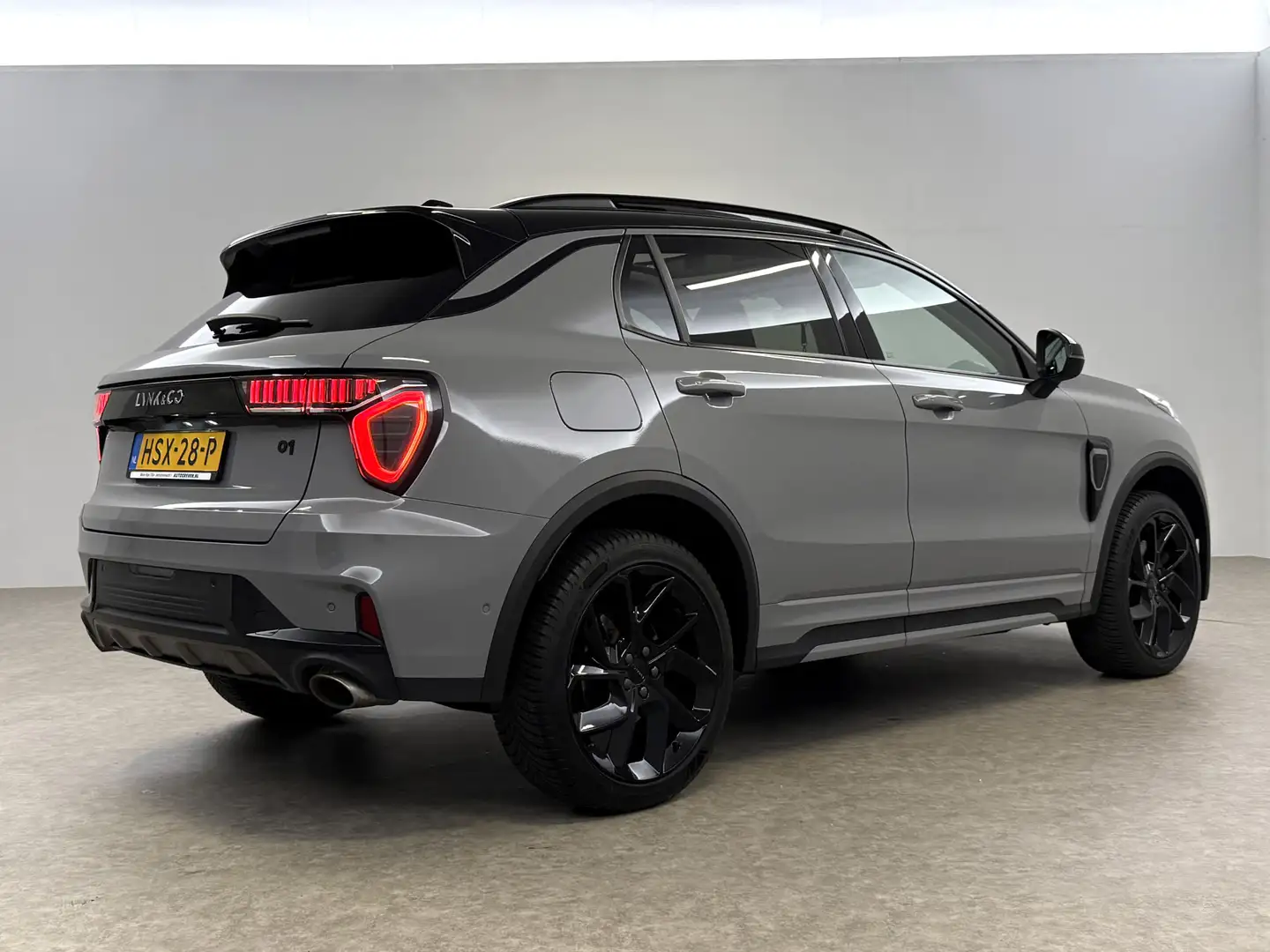 Lynk & Co 01 1.5 | UNIEK Nardo Grey | 262PK Hybride 360Camera P Gris - 2
