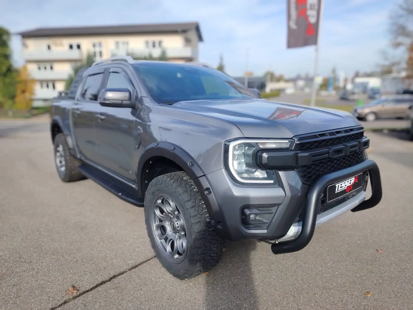 Ford Ranger WILDTRAK Umbau TESSER4x4 Grau - 1
