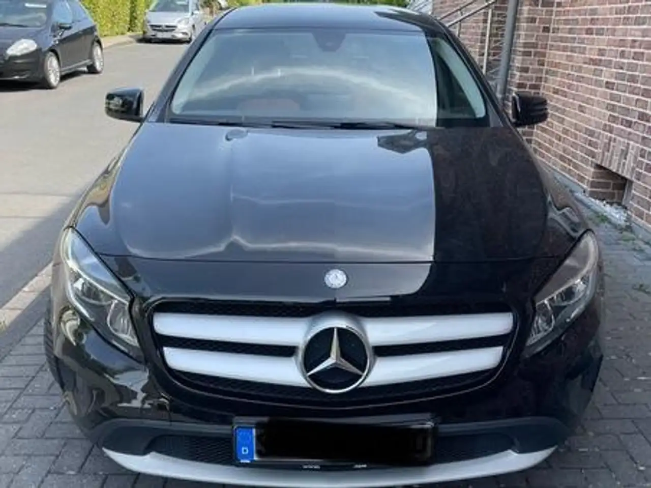 Mercedes-Benz GLA 200