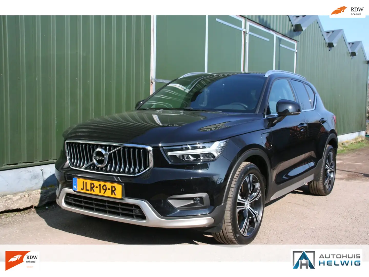 Volvo XC40 1.5 T4 Recharge Inscription Expression, ADD CC, NA Schwarz - 1