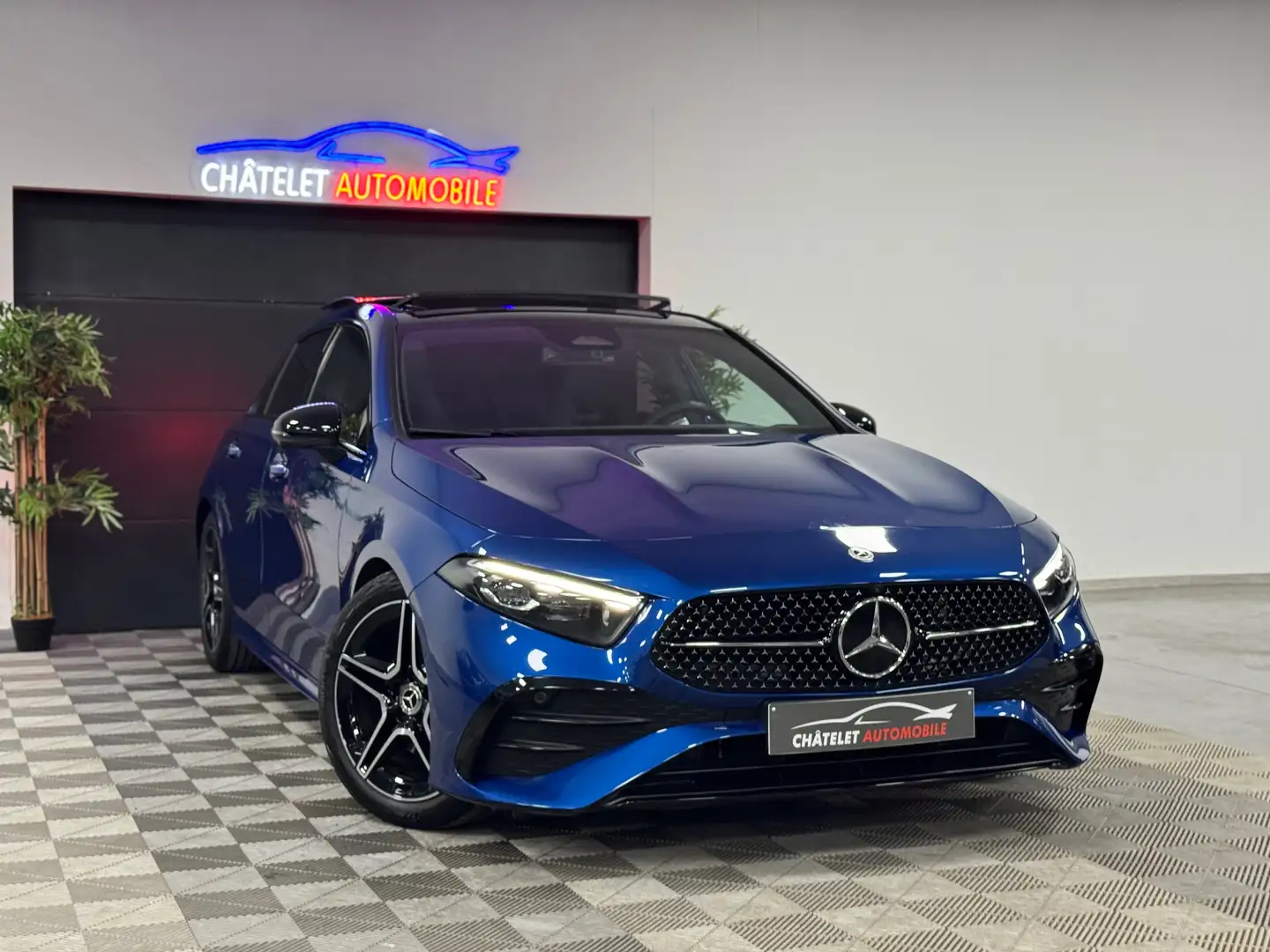 Mercedes-Benz A 180 A 180 AMG Line Full Options Garantie 12 mois Blau - 2