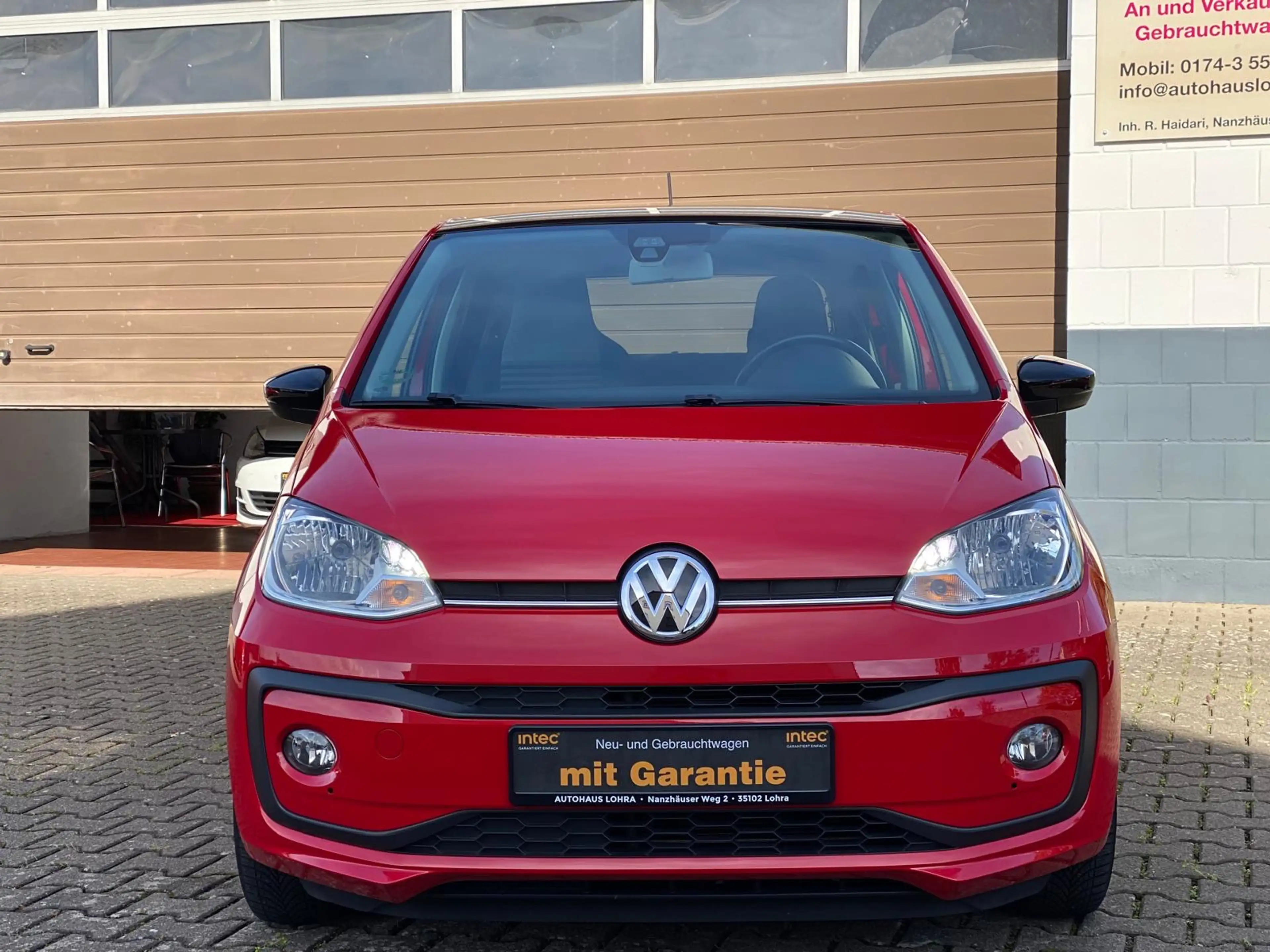 Volkswagen up! move up! BMT/Start-Stop *Bi-Color* — photo 8