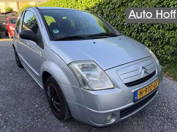 1.1i Ligne Prestige | Airco | Elekt. Ramen | Radio