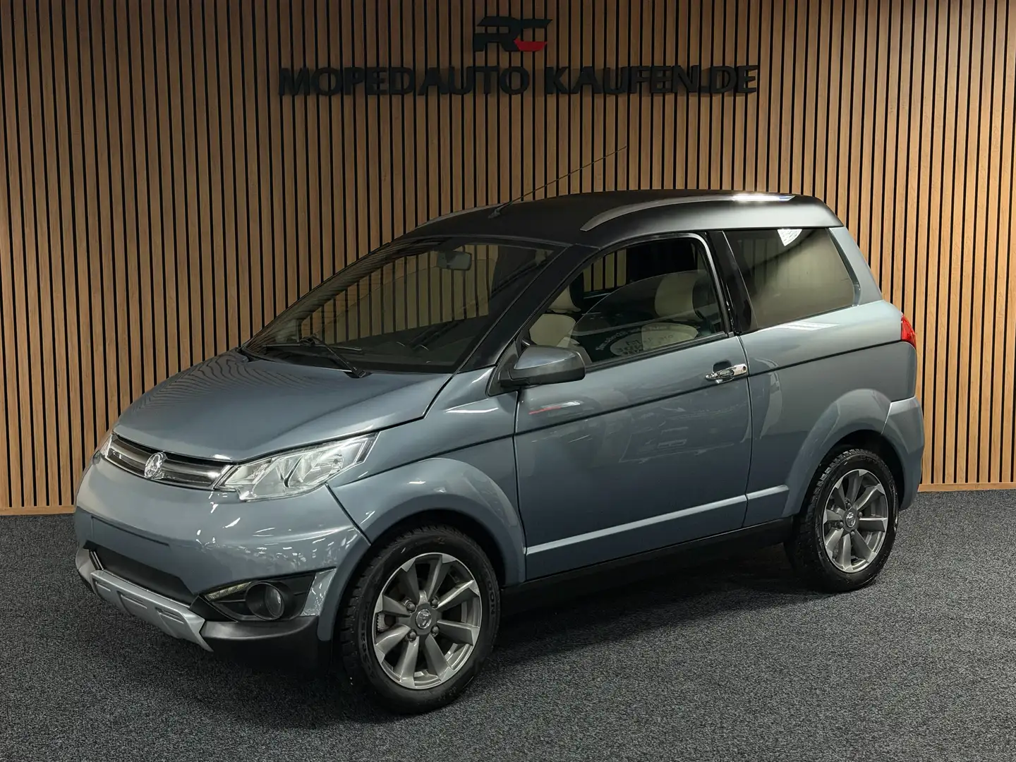 Aixam Crossover XXL Kubota | 45 km/h - 1