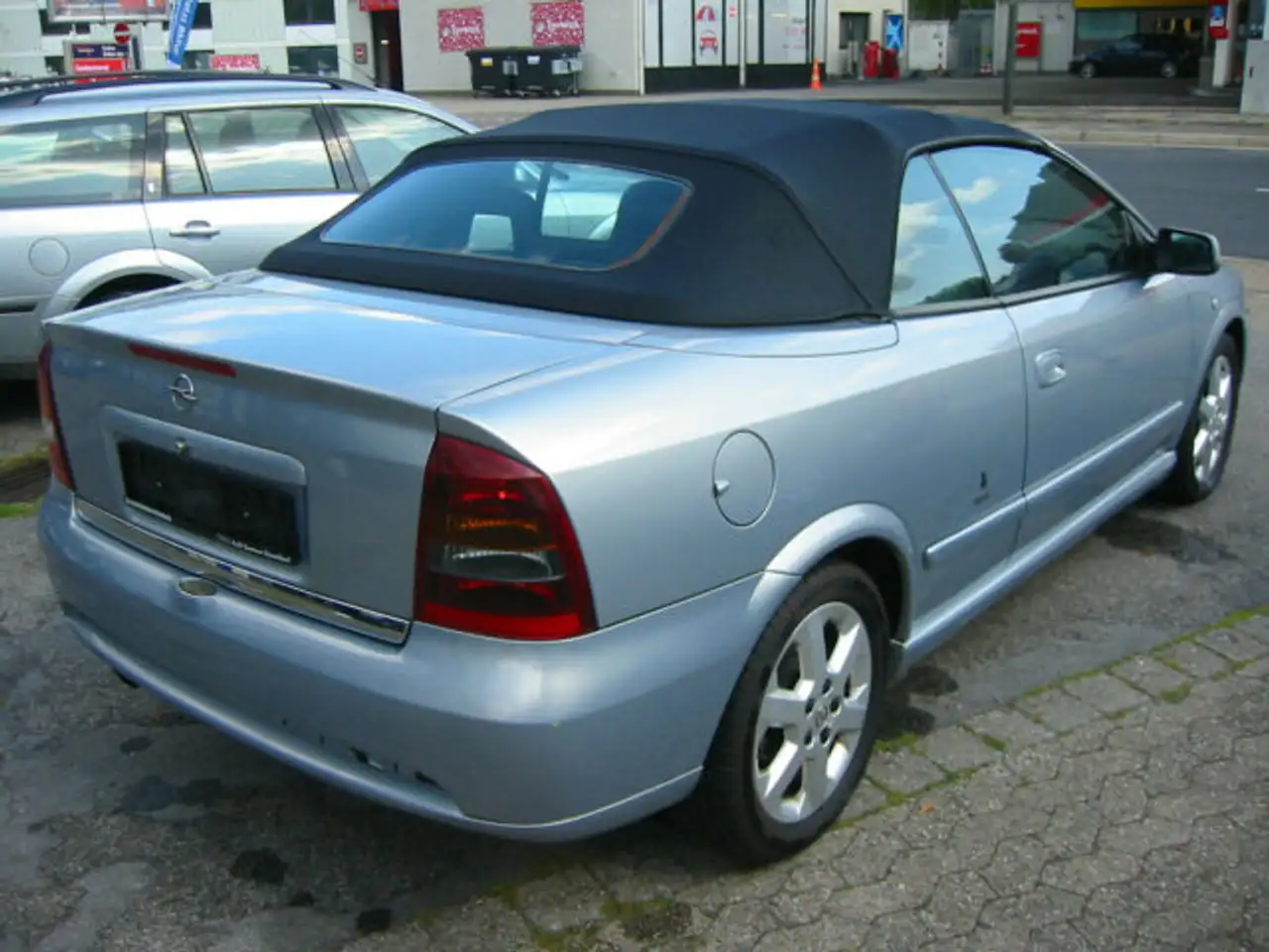 Opel Astra G Cabrio 2.2 16V, foto 3