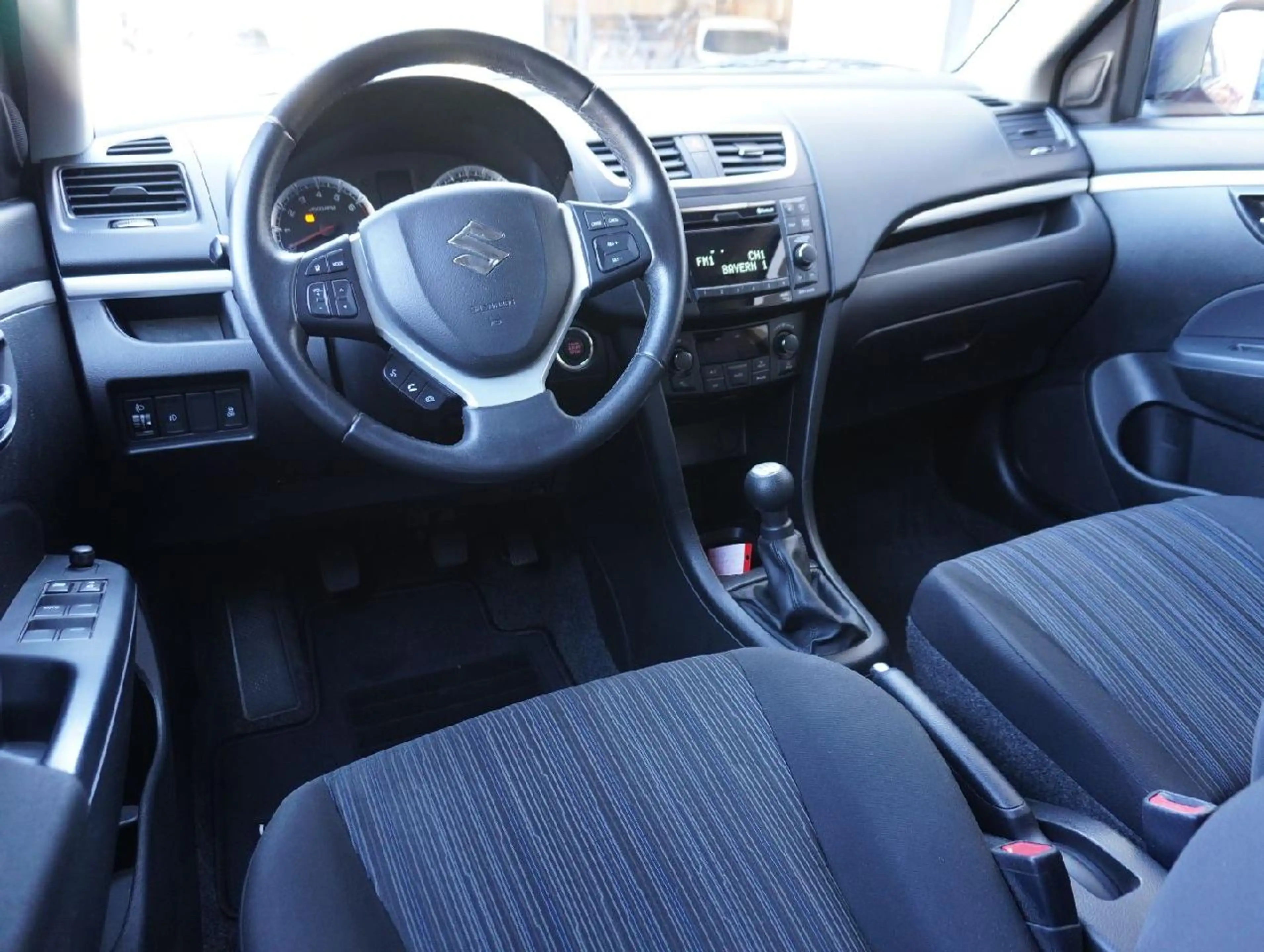 Suzuki Swift Comfort / Super schöner Zustand — photo 12