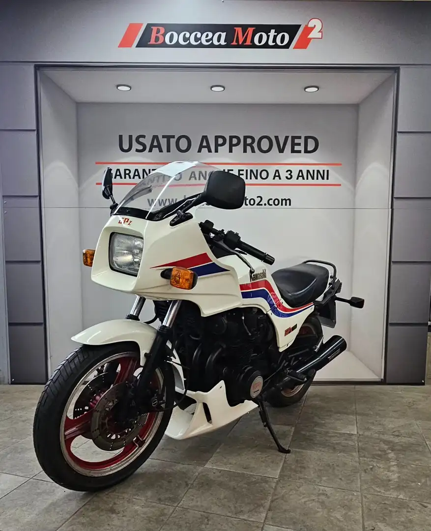 Kawasaki GPZ 750 Blanco - 1