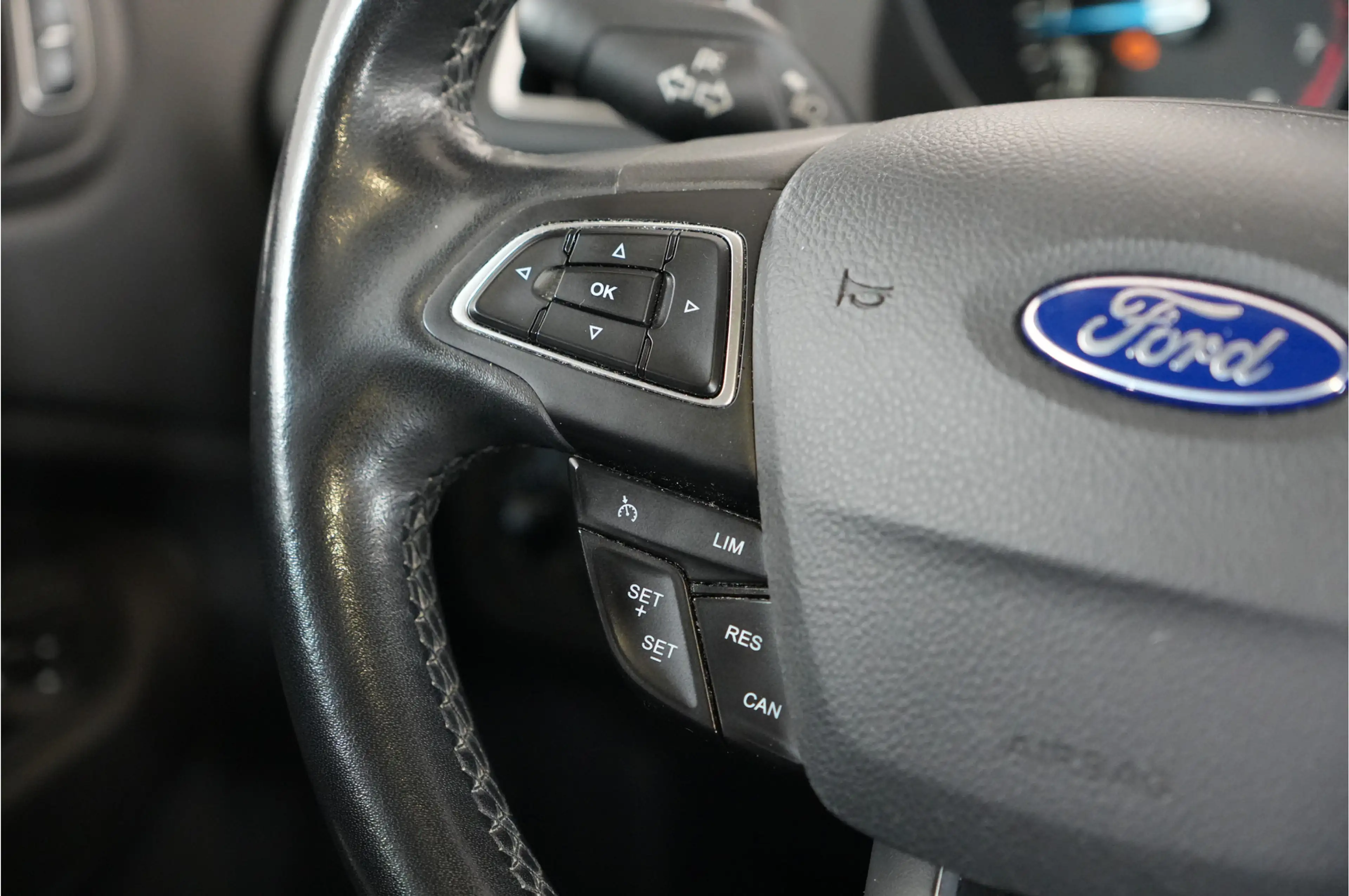 Ford C-Max 1.0 Titanium | Trekhaak | Cruise | Climate | — photo 17