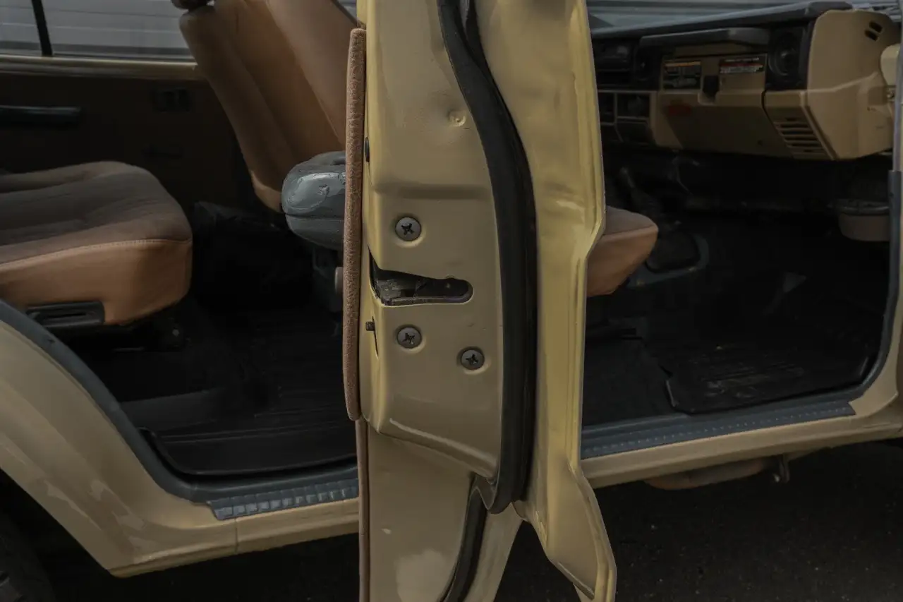 Toyota FJ Cruiser LJ79 LV KR, 2.8L off frame rest. TÜV neu, foto 10