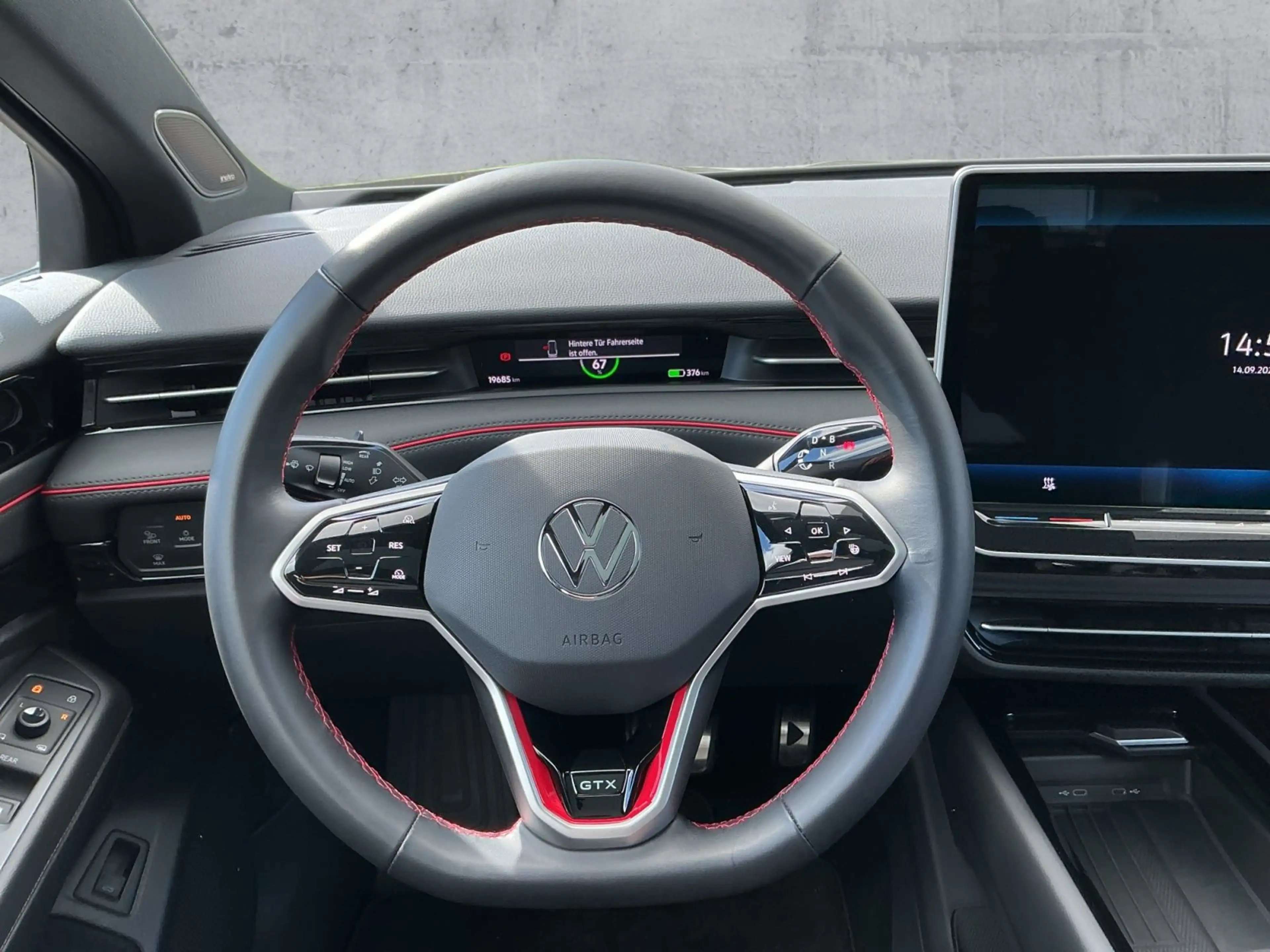 Volkswagen ID.7 GTX 4M 5JG+AHK+PANO+HARMAN+HuD+360° — photo 10