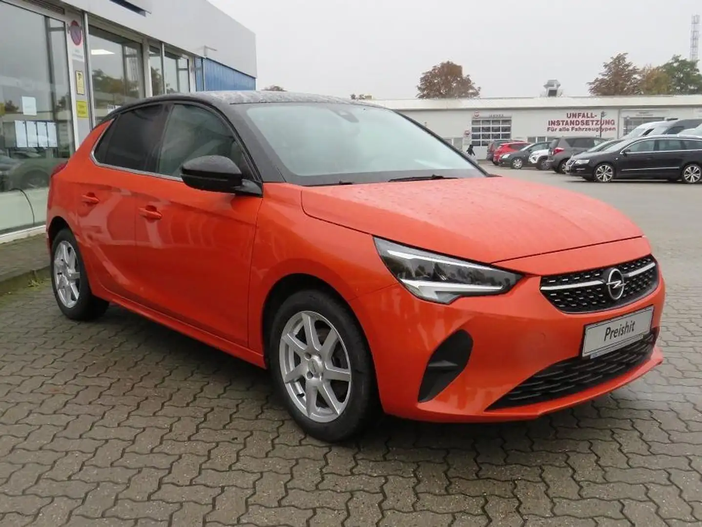 Opel Corsa Elegance Orange - 2