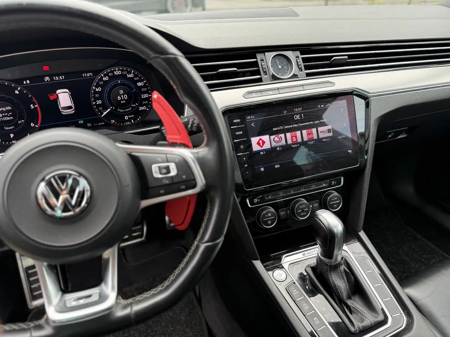 Volkswagen Passat Variant 2.0 TDI SCR 4Motion DSG (BMT) Highline - 2