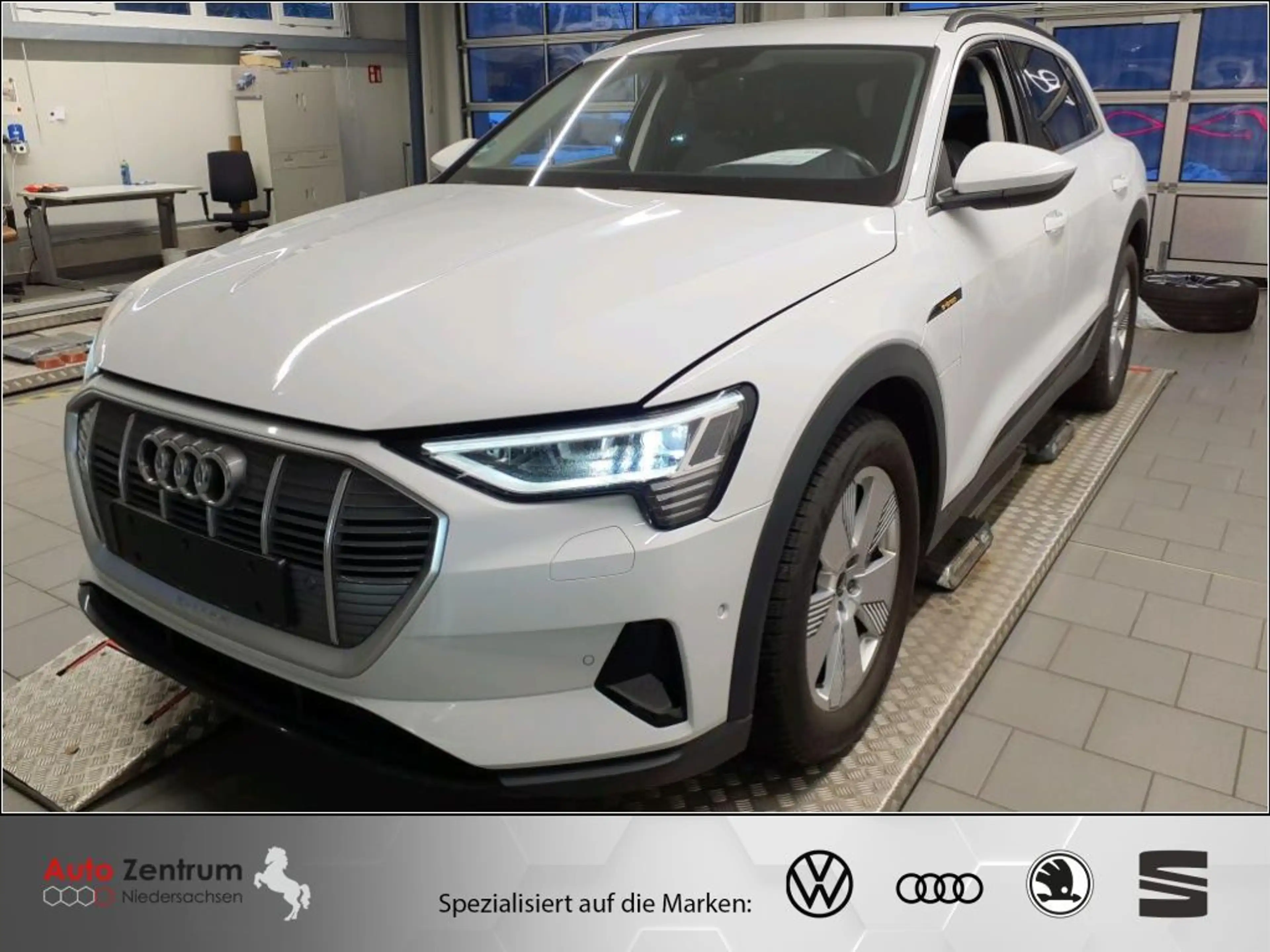 Audi e-tron 55 quattro AZN-Haus-Förderung* Batterie-Zertifikat