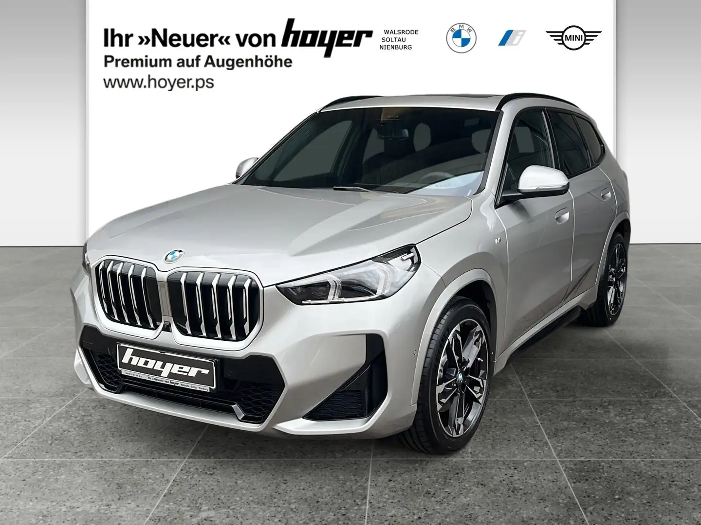 BMW X1 xDrive23d M Sportpaket AHK HUD Pano LED DAB Silber - 2