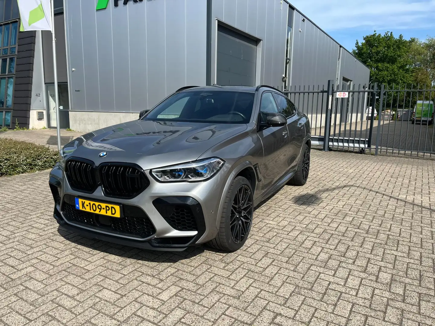 BMW X6 M Competition Grijs - 1