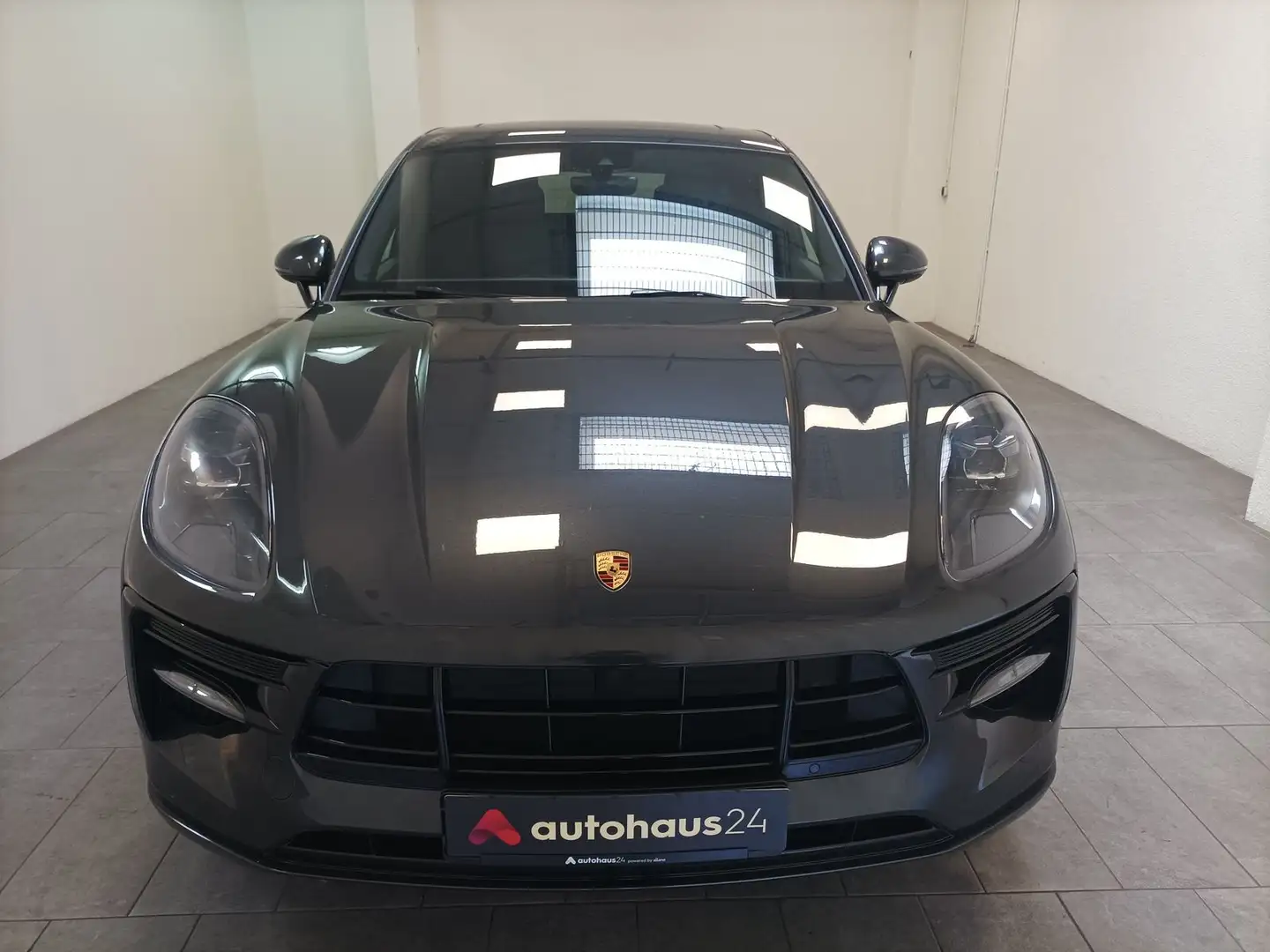 Porsche Macan GTS AHK|Luftfederung|Pano| Grey - 2