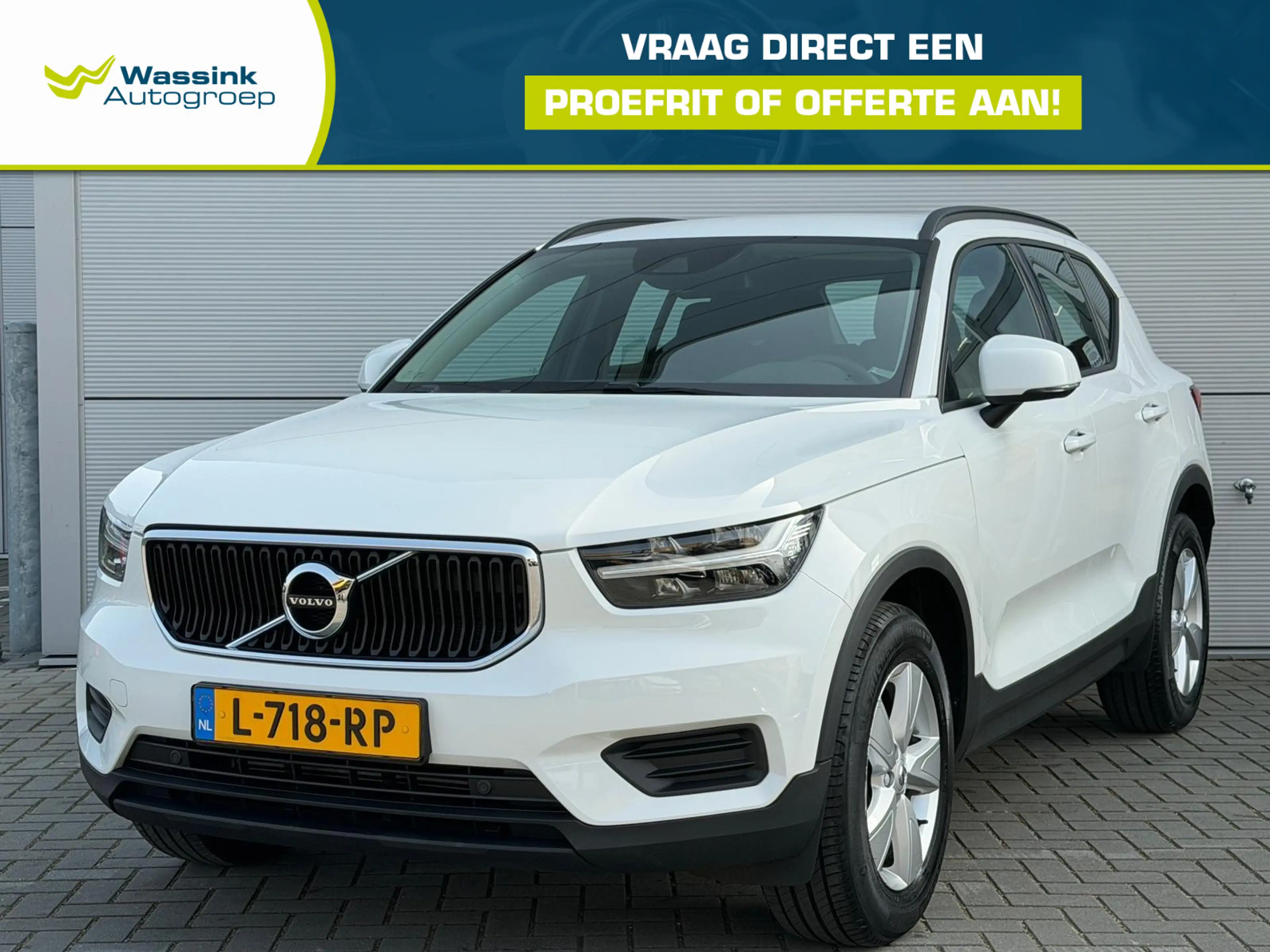 Volvo XC40 T2 129pk Momentum Core Automaat | Climate control