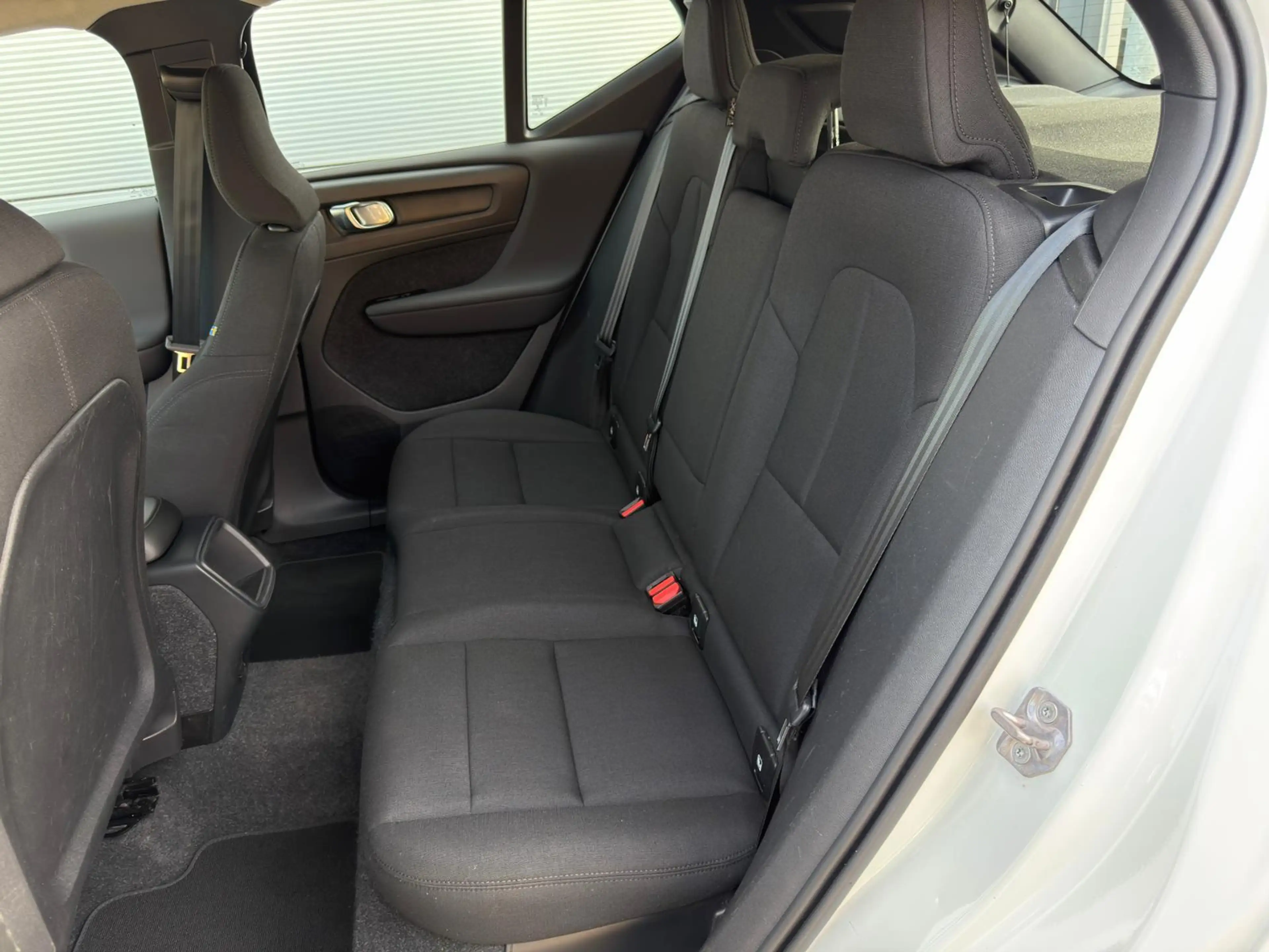 Volvo XC40 T2 129pk Momentum Core Automaat | Climate control — photo 14