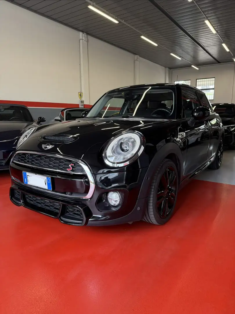 MINI Cooper SD Mini IV F55-F56 2014 2.0 JCW 5p auto Schwarz - 2