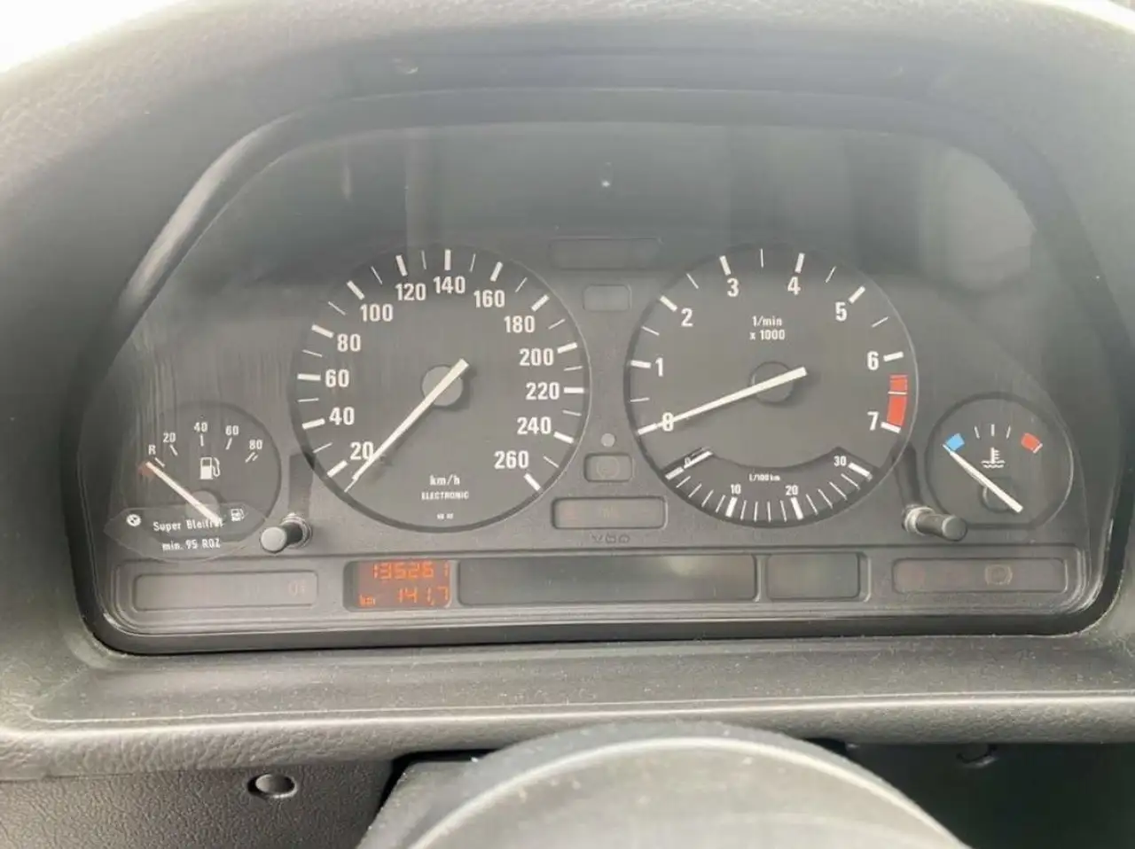BMW 525i touring, foto 10