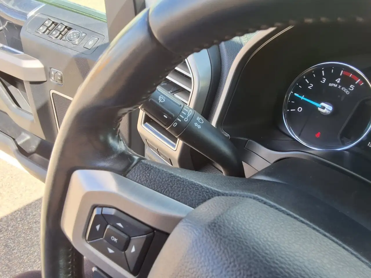 Ford F 350 снимка Ford F 350