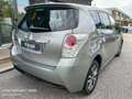 Toyota Verso 2.0 D Active 7 posti Gris - thumbnail 4