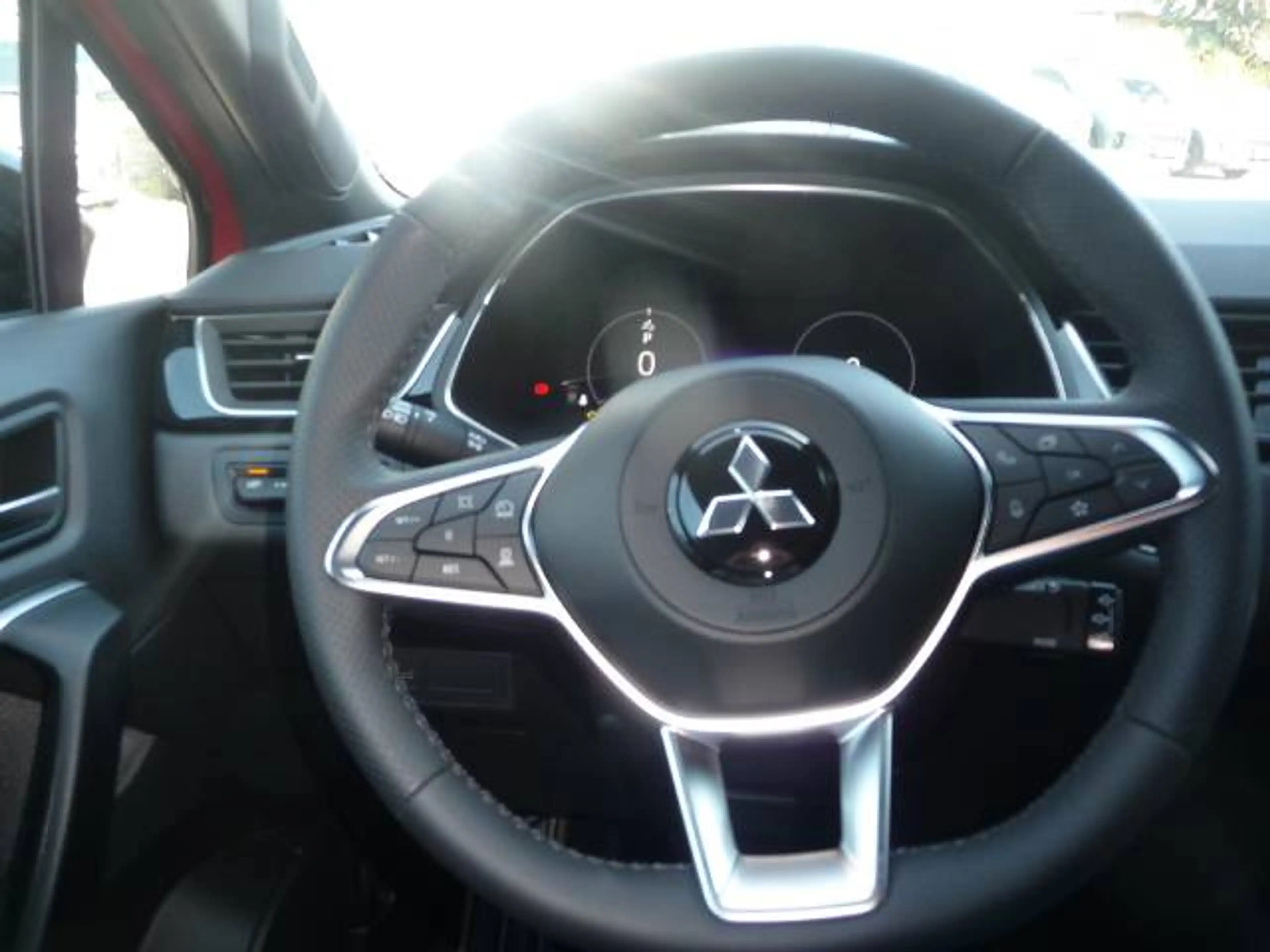 Mitsubishi Grandis Intro Edition 1.8 Hybrid — photo 3