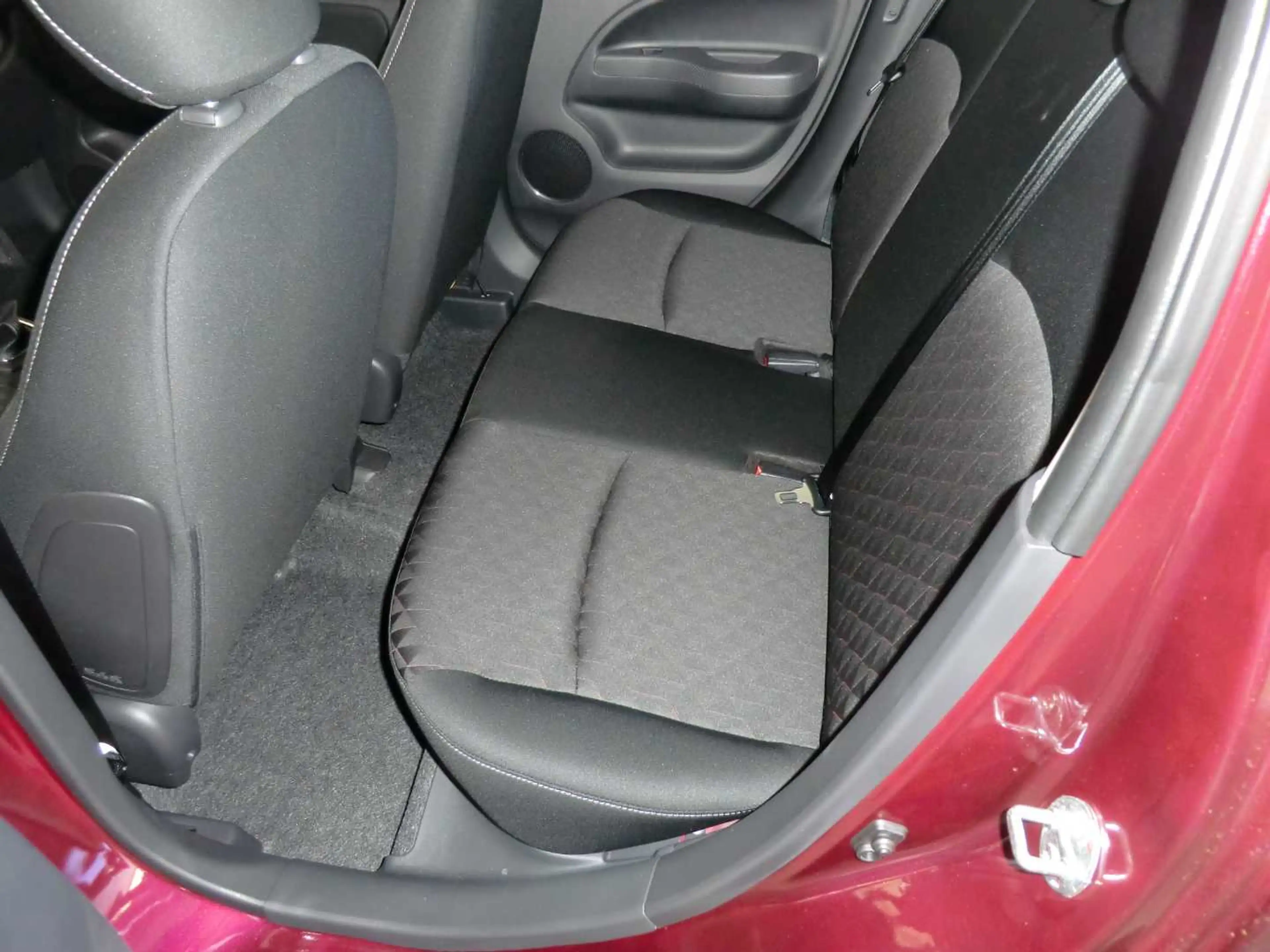 Mitsubishi Space Star Select+ 1.2 MIVEC ClearTec 5-Gang — photo 12