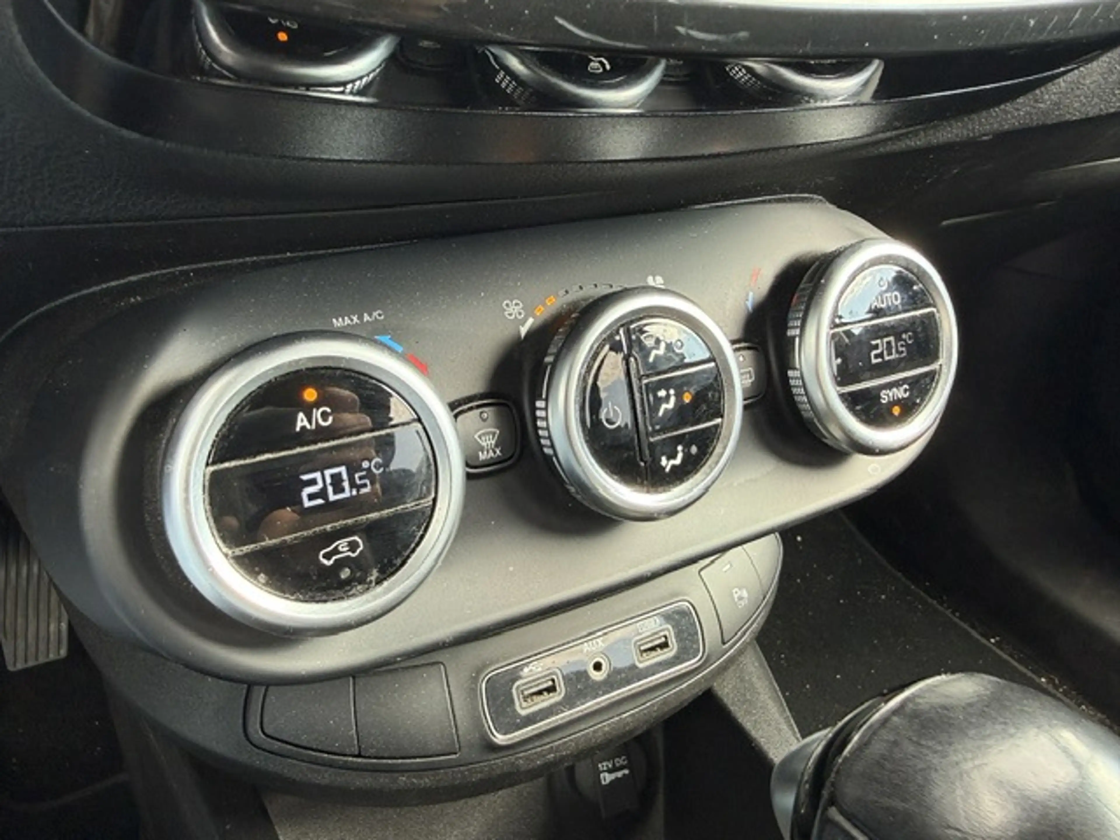 Fiat 500X Cross 1.3 GSE Cross Autom. *carplay *navi *camera — photo 26