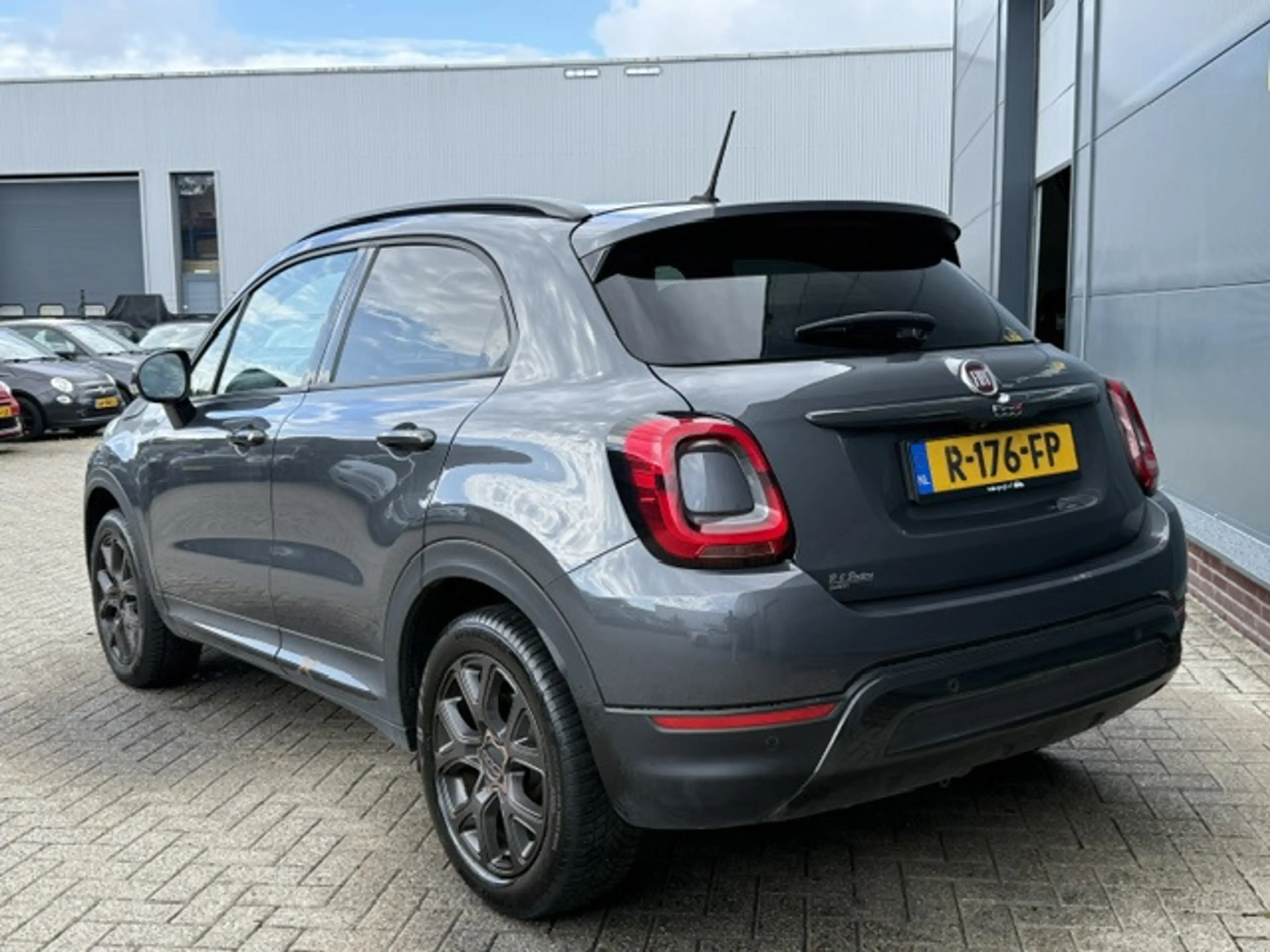 Fiat 500X Cross 1.3 GSE Cross Autom. *carplay *navi *camera — photo 8