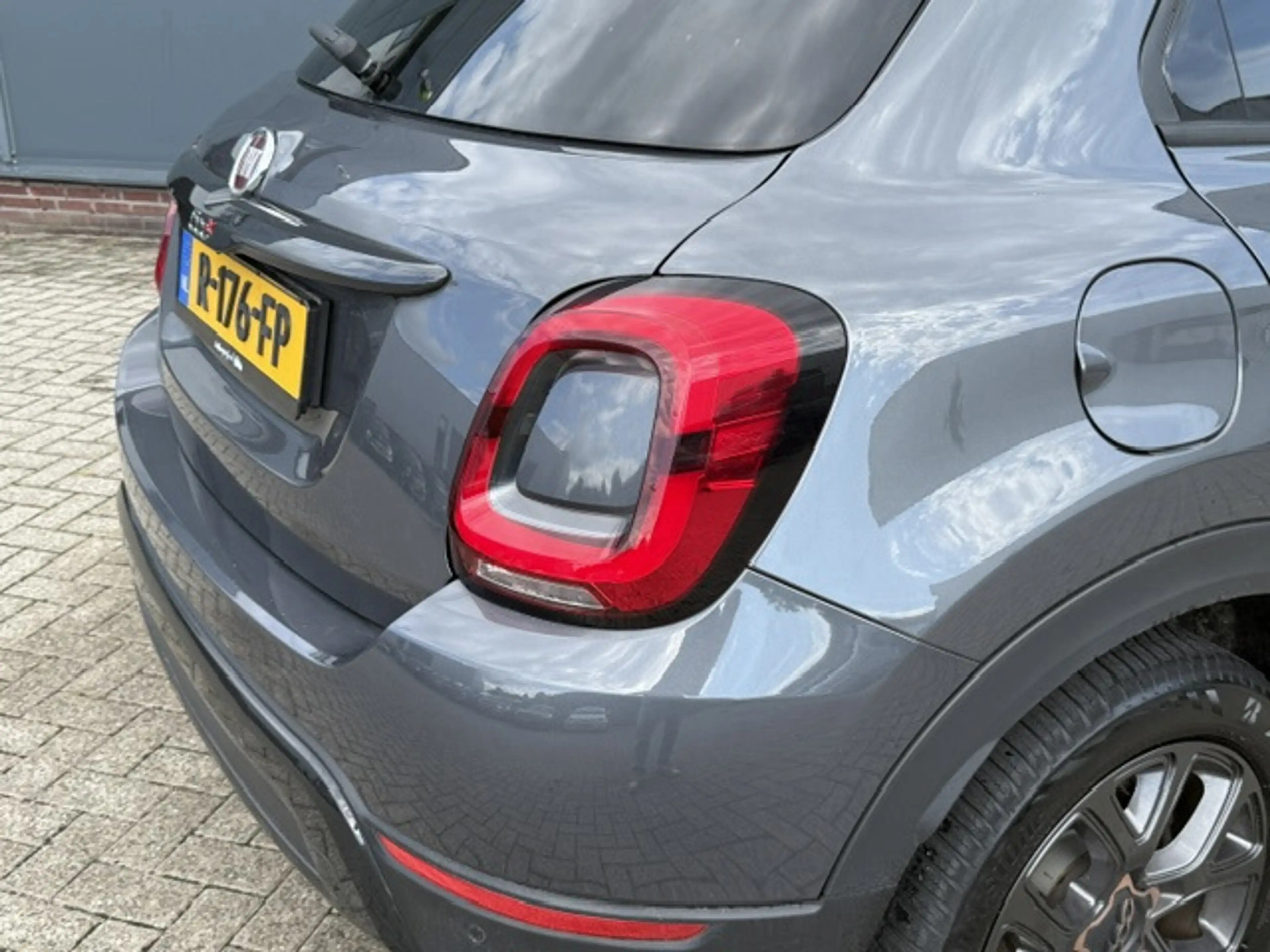 Fiat 500X Cross 1.3 GSE Cross Autom. *carplay *navi *camera — photo 12