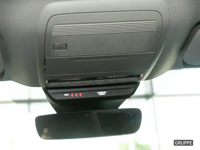 Mazda CX-30 view 11
