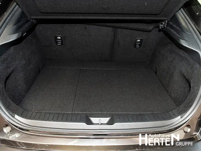 Mazda CX-30 view 15