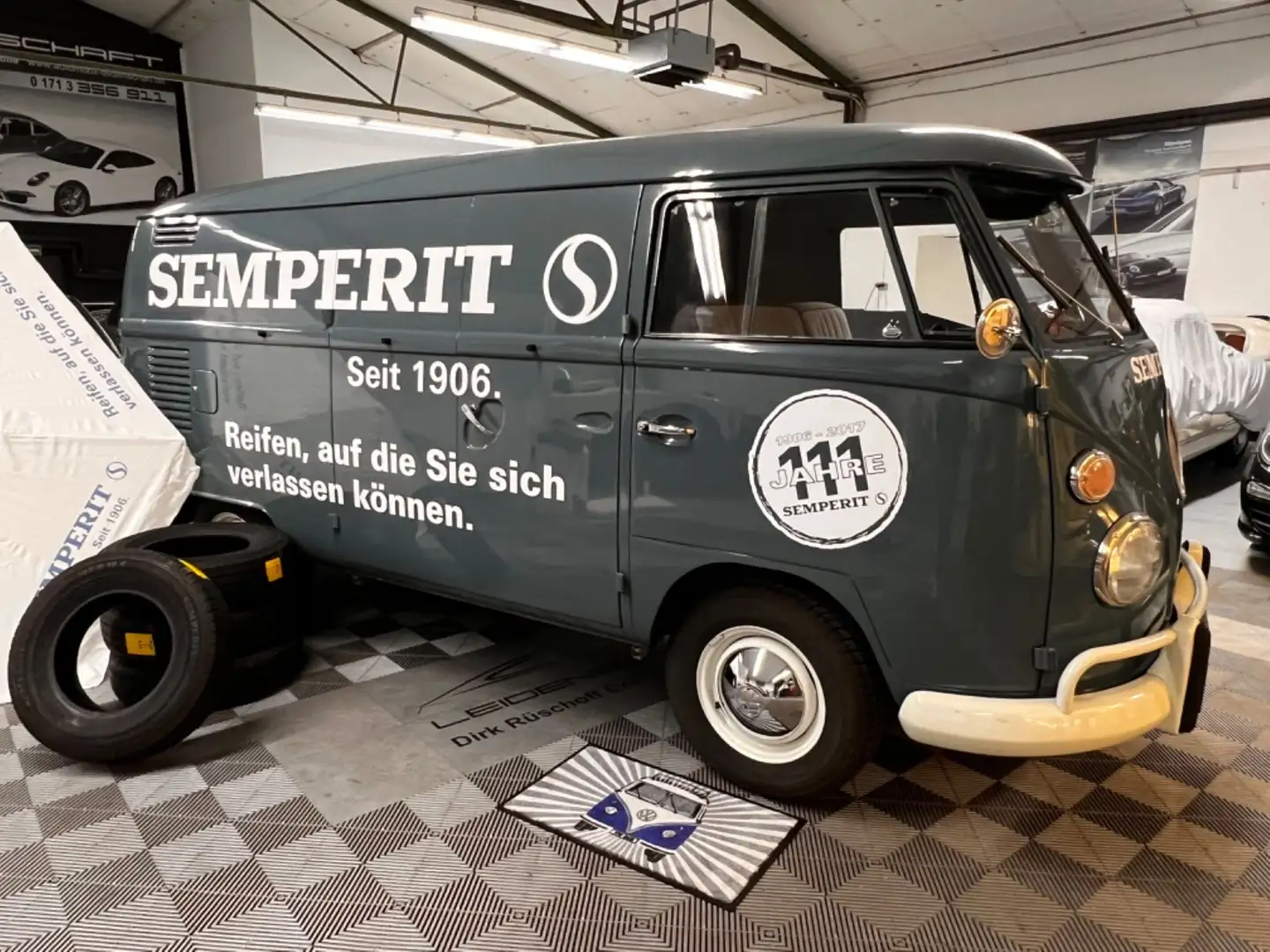 Volkswagen T1 Kasten, ex SEMPERIT Promotion Fahrzeug Niebieski - 2