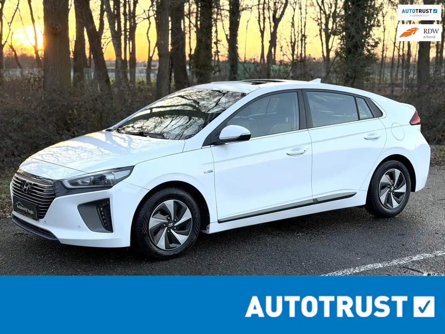 Hyundai IONIQ 1.6 GDi First Edition Hybride*Rijklaar* Blanc - 1