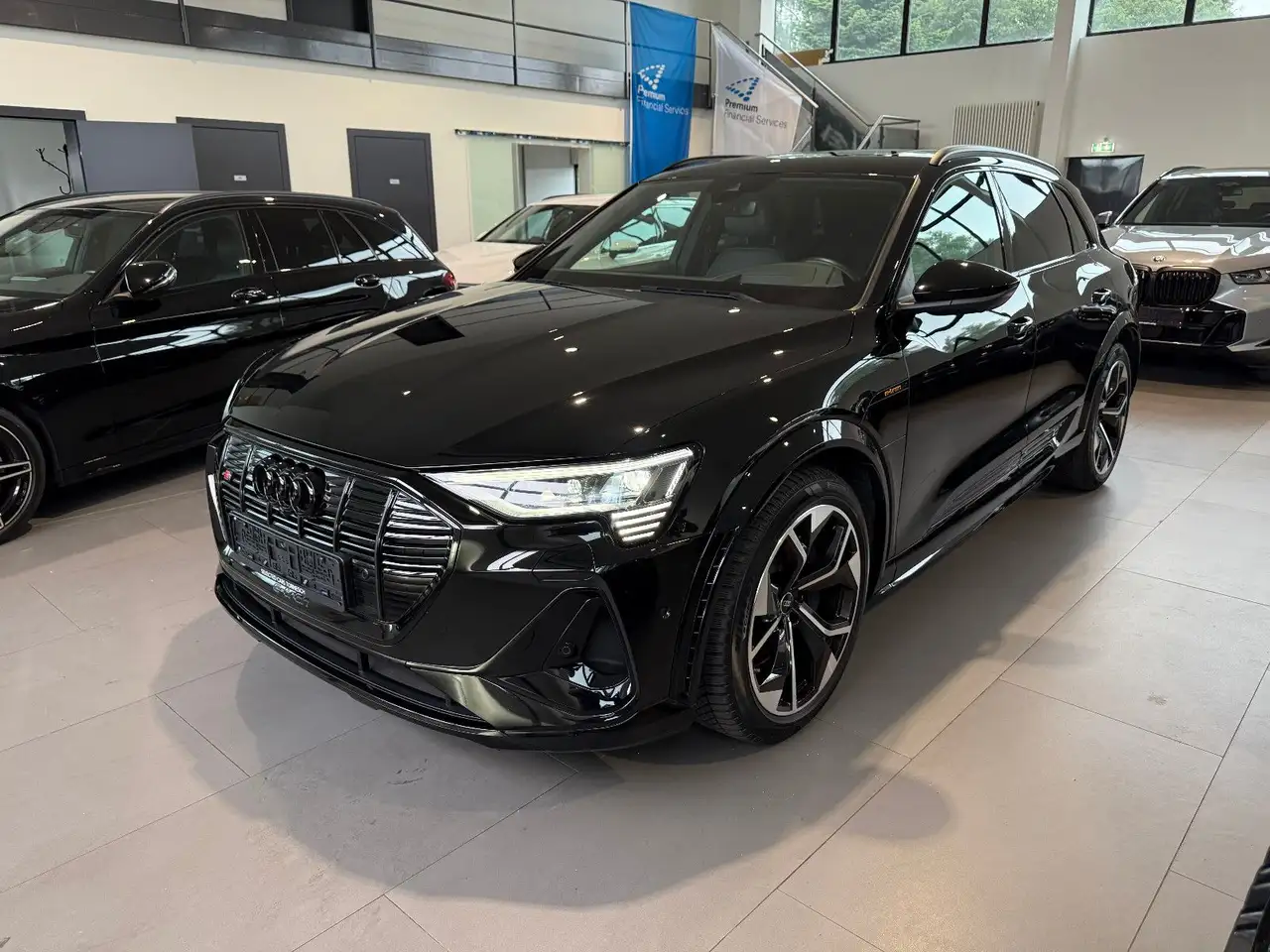 Audi e-tron