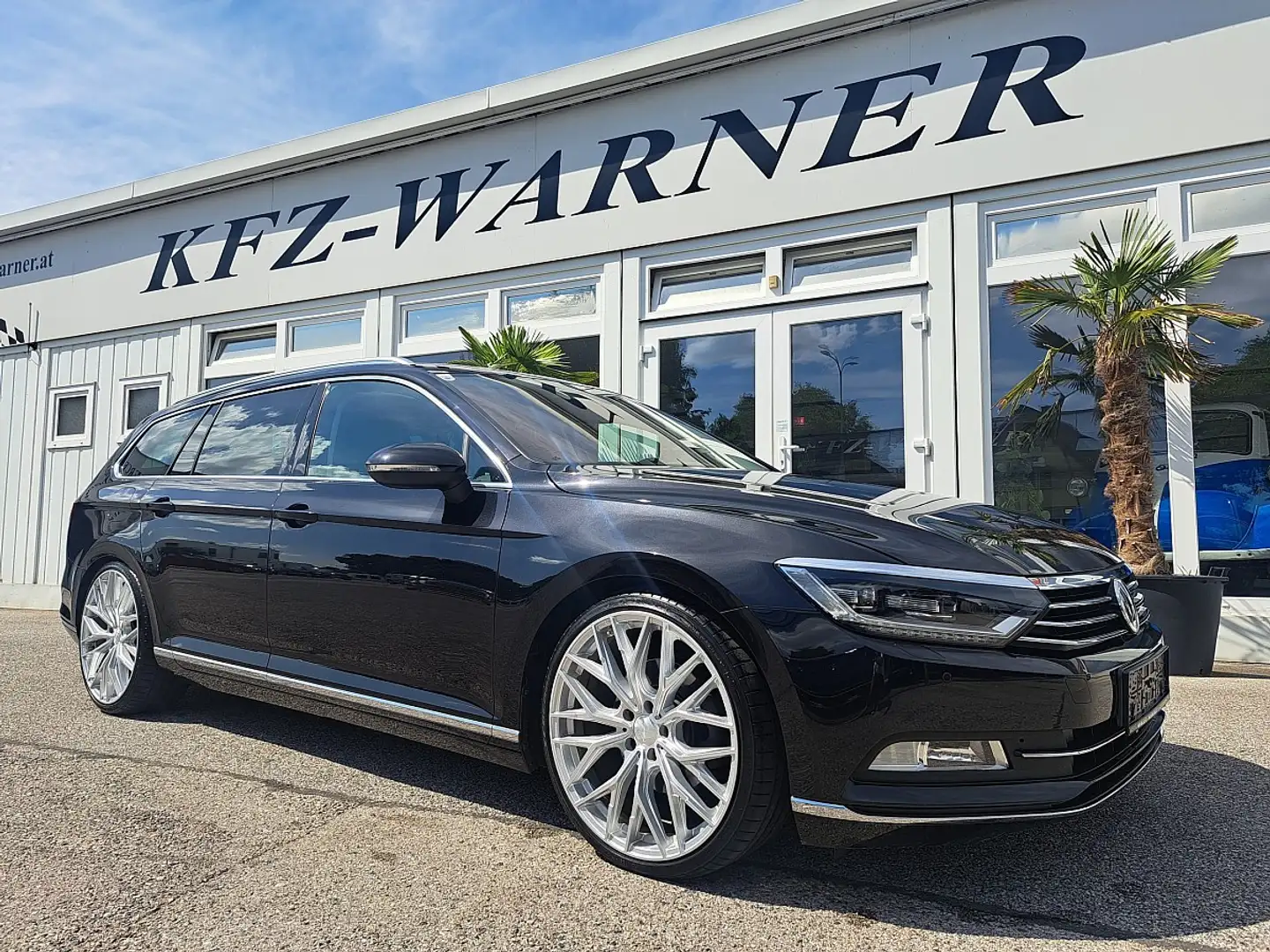 Volkswagen Passat Variant Highline 2,0 TDI SCR DSG *20 Zoll* Schwarz - 1