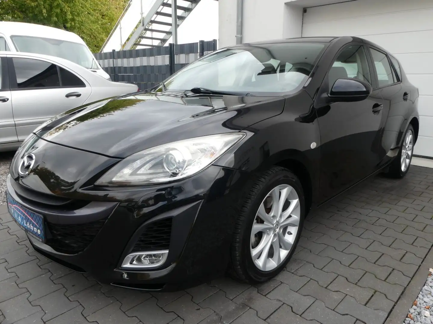 Mazda 3 2.0 Sports-Line Keyless | Xenon | PDC | BOSE Schwarz - 2