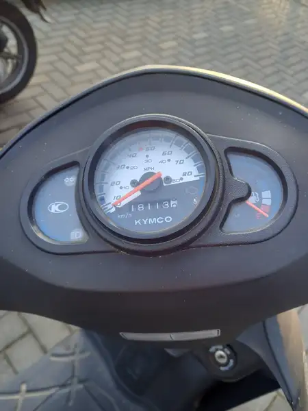 Kymco Agility 50 - foto 6