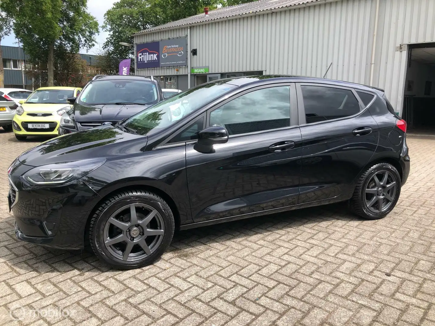 Ford Fiesta 1.0 EcoBoost Connected 12 m garantie Zwart - 2