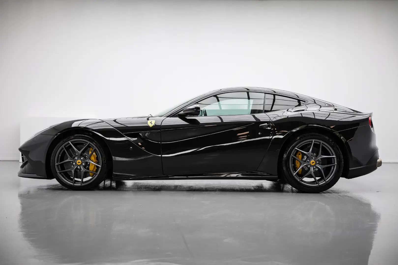 Ferrari F12 6.3 Berlinetta HELE |Novitec|Carbon Seats|Signed|D - 2
